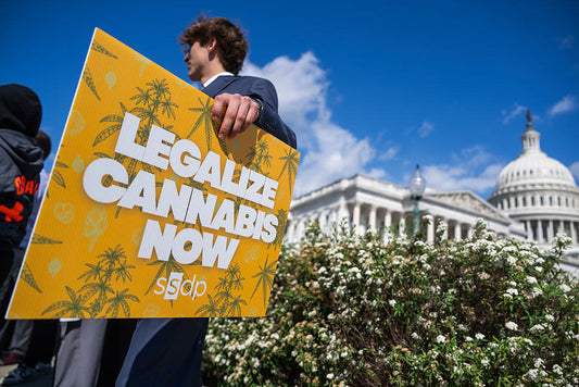 MORE Act Gains Momentum: Descheduling Bill Hits 72 Sponsors in the House