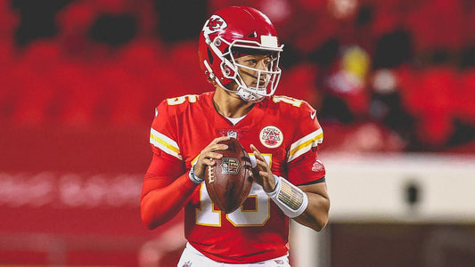 The Chiefs' 2026 Grind: Mahomes' Knee, Kelce's Last Dance, and a Dynasty Fighting for Redemption in the Trenches